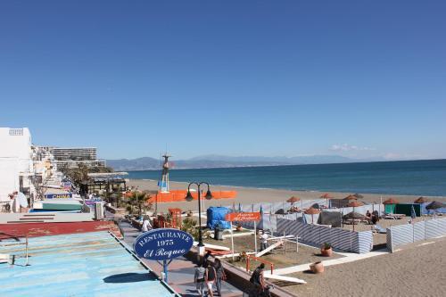 Apartamentos Guaquin Τορρεμολίνος Εξωτερικό φωτογραφία